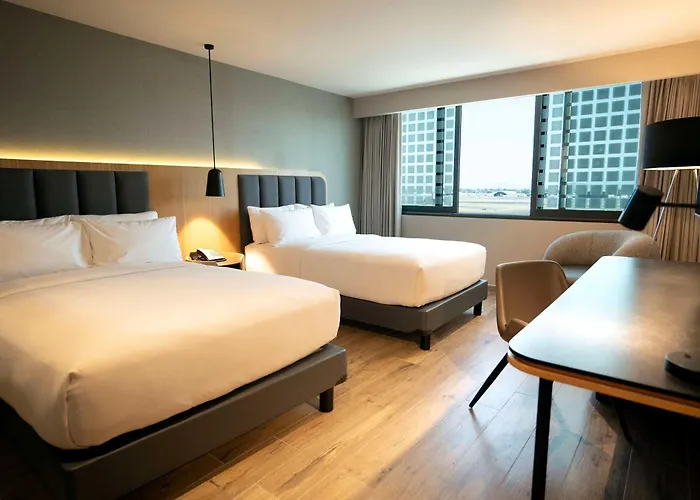 Hotel Hilton Airport