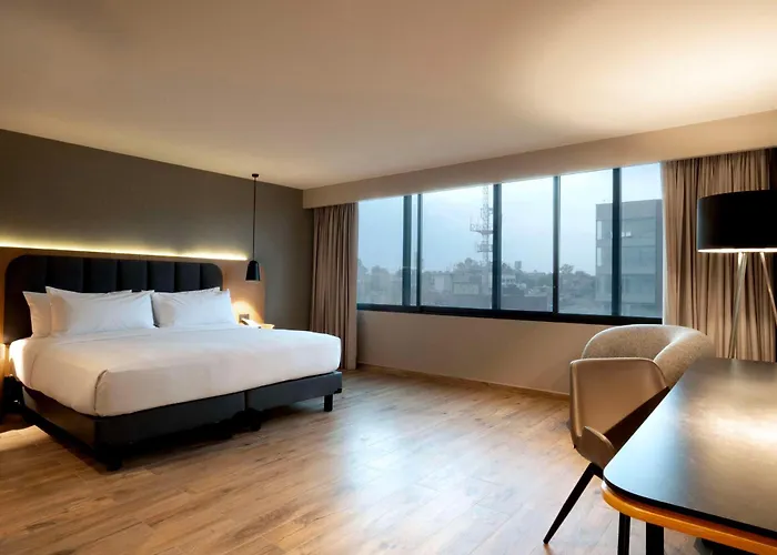 Hilton Airport Hotel